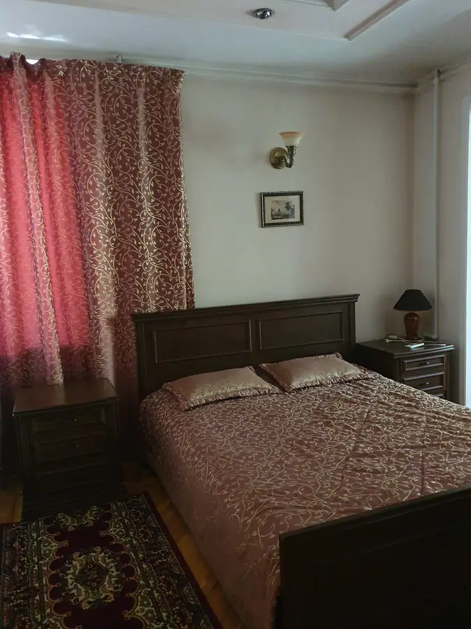 Ijaraga 3 xonali kvartira − 110 m²