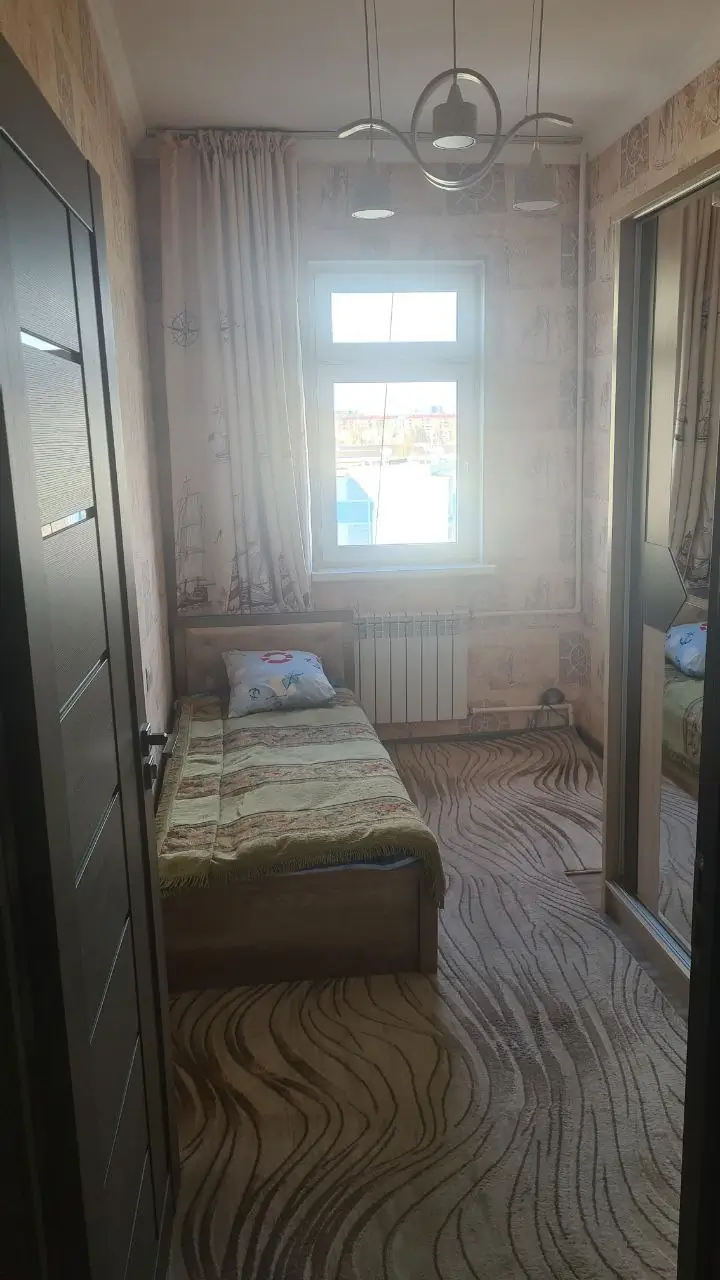 Сдается 3-комнатная квартира − 78 м²