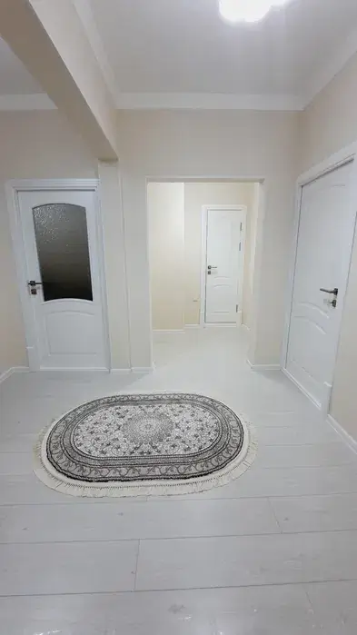 Сдается 3-комнатная квартира − 85 м²