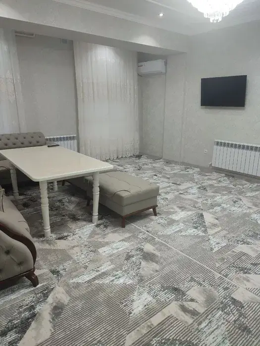 Ijaraga 3 xonali kvartira − 94 m²