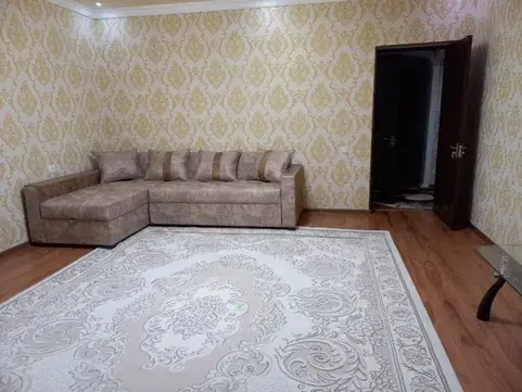 Ijaraga 3 xonali kvartira − 72 m²