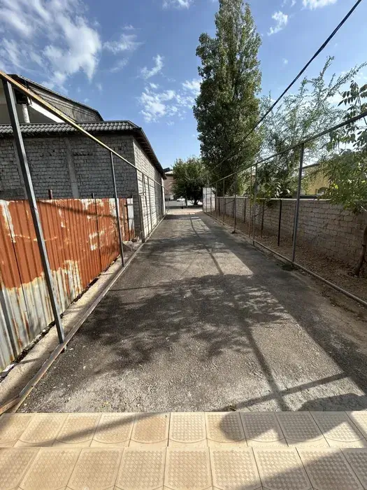 Yer uchastkasi − 3.5 sot.