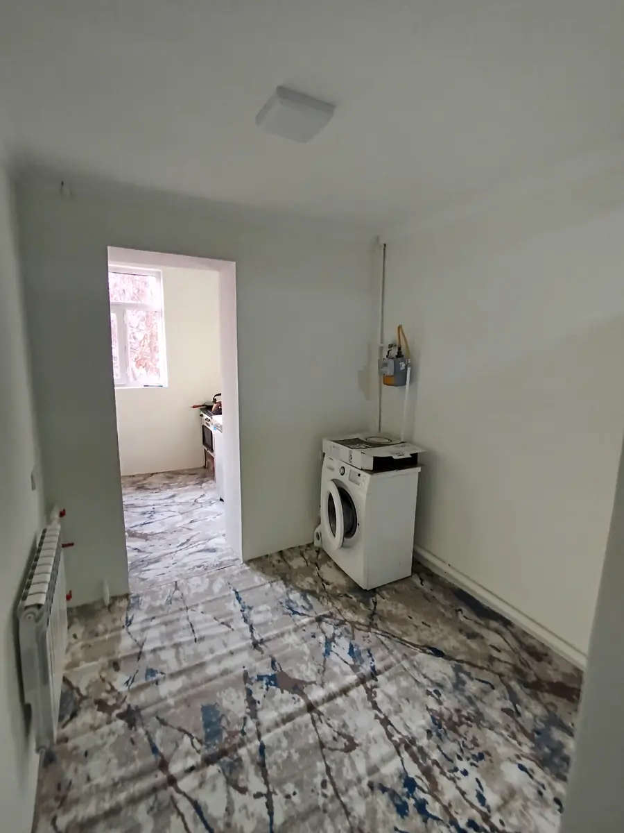 2 xonali kvartira sotiladi − 38.6 m²