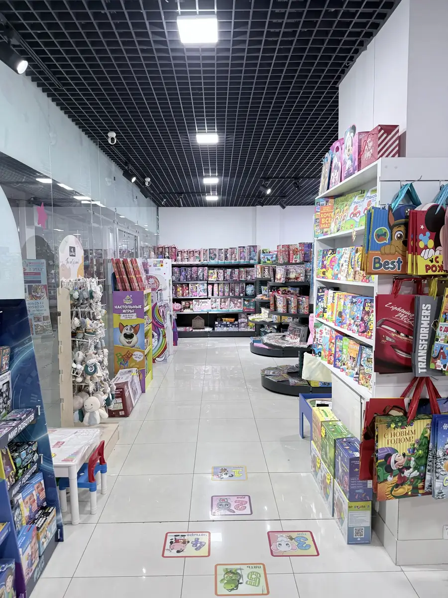 Savdo-sotiq maydoni − 115 m², 3/5 qavat