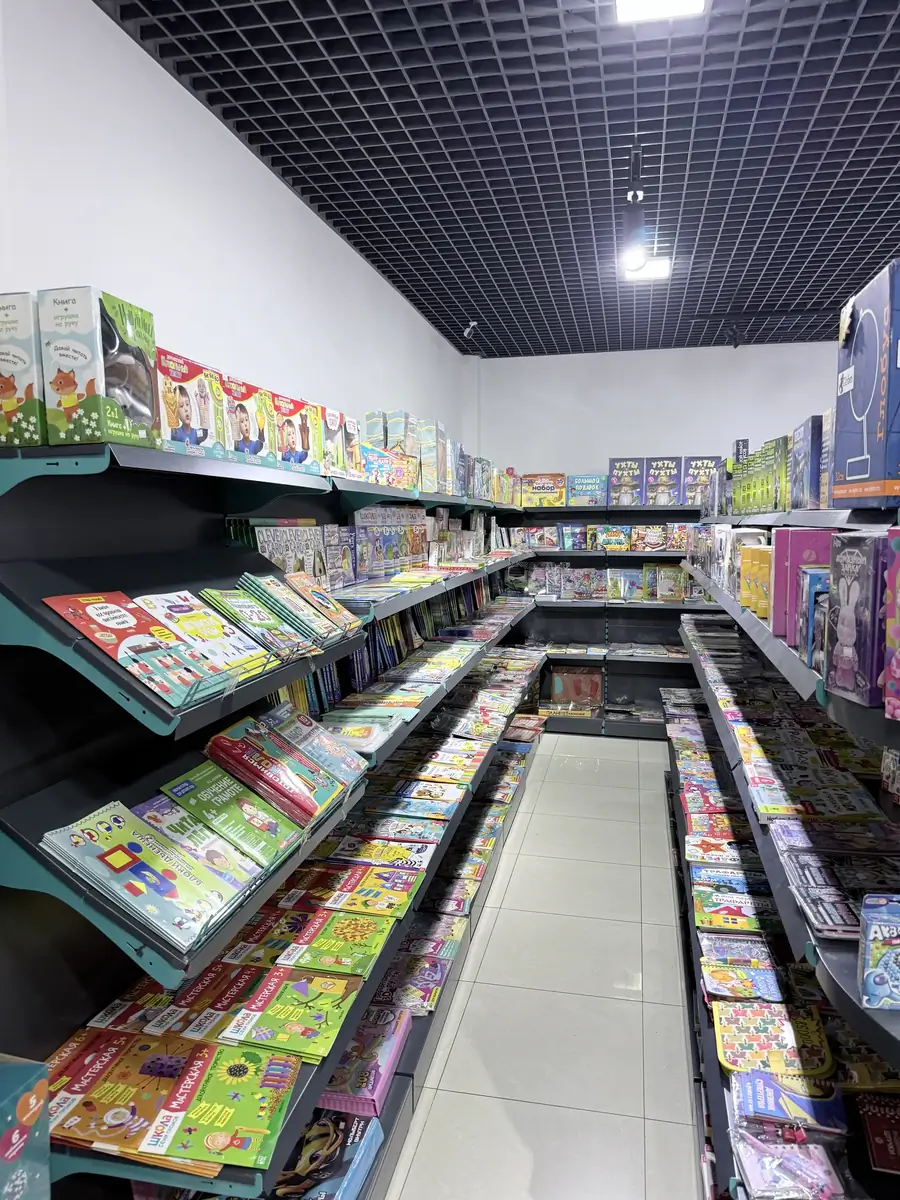 Savdo-sotiq maydoni sotiladi − 115 m²