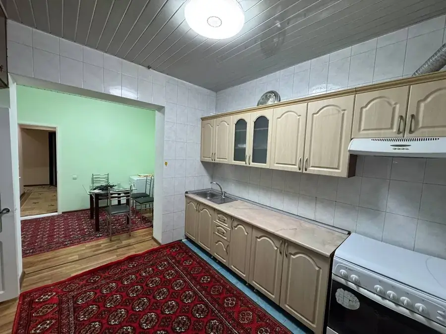 Ijaraga 5 dan ortiq xonali kvartira − 120 m²