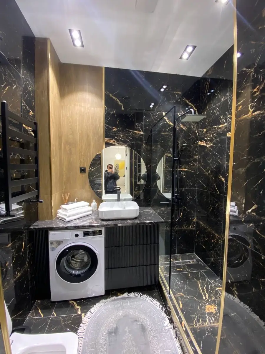 Сдается 2-комнатная квартира − 70 м²