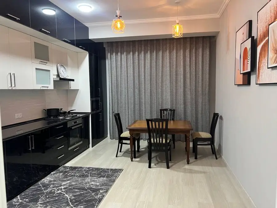 3 xonali kvartira − 106 m², 10/12 qavat