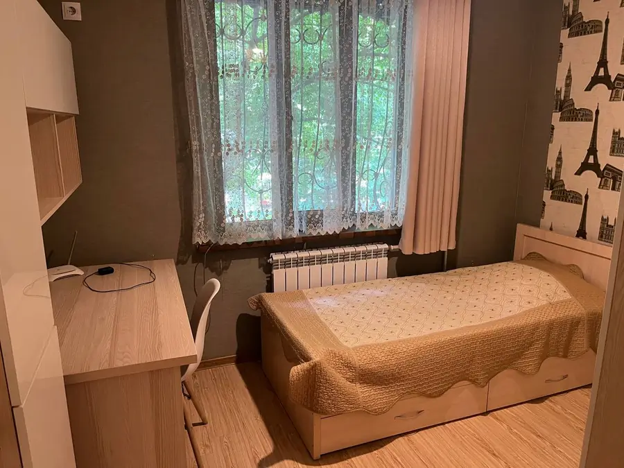 Ijaraga 4 xonali kvartira − 90 m²