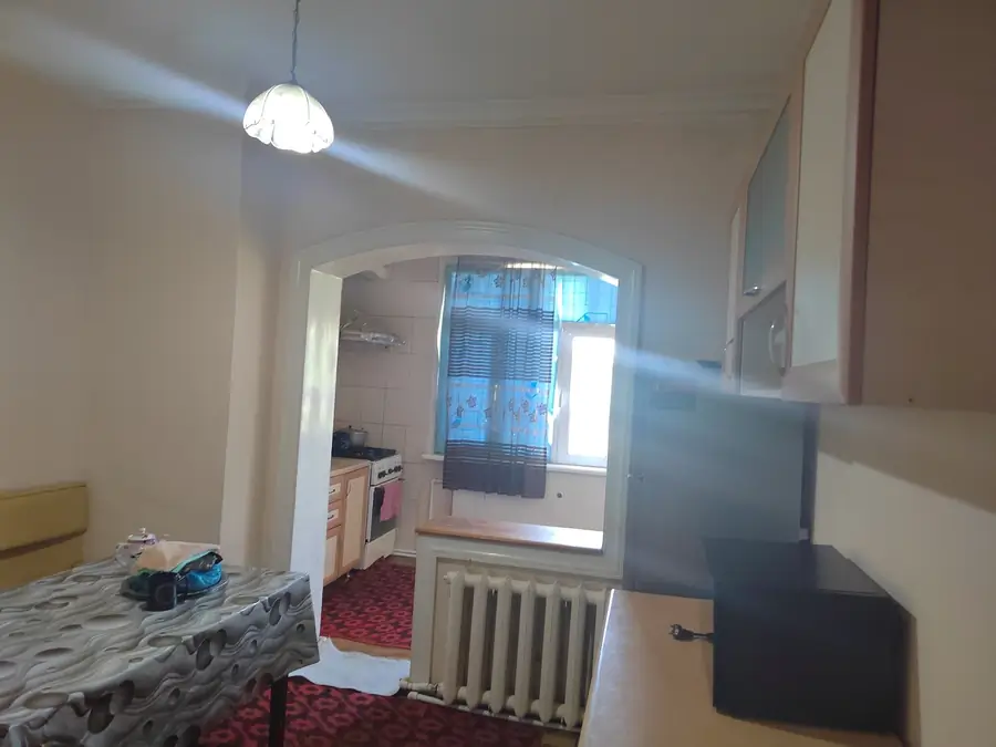 4 xonali kvartira − 100 m², 5/5 qavat