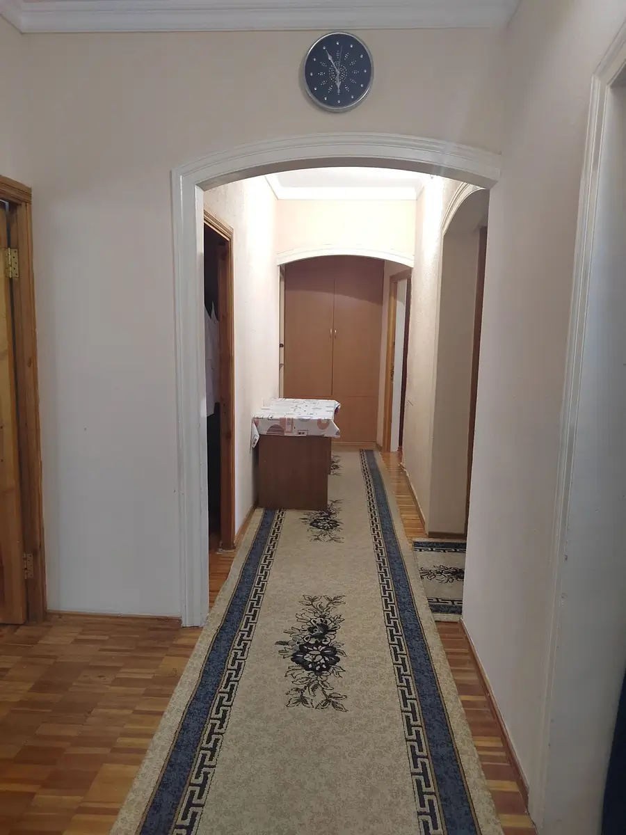 4 xonali kvartira − 100 m², 5/5 qavat