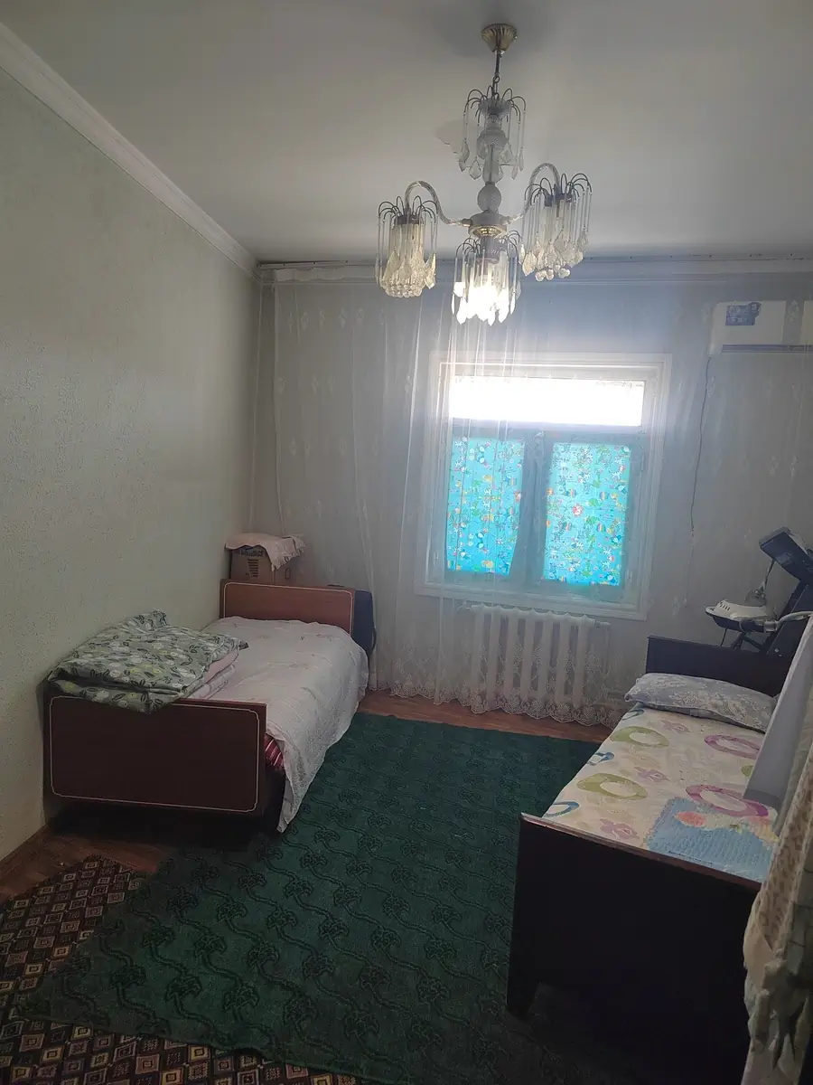 4 xonali kvartira − 100 m², 5/5 qavat