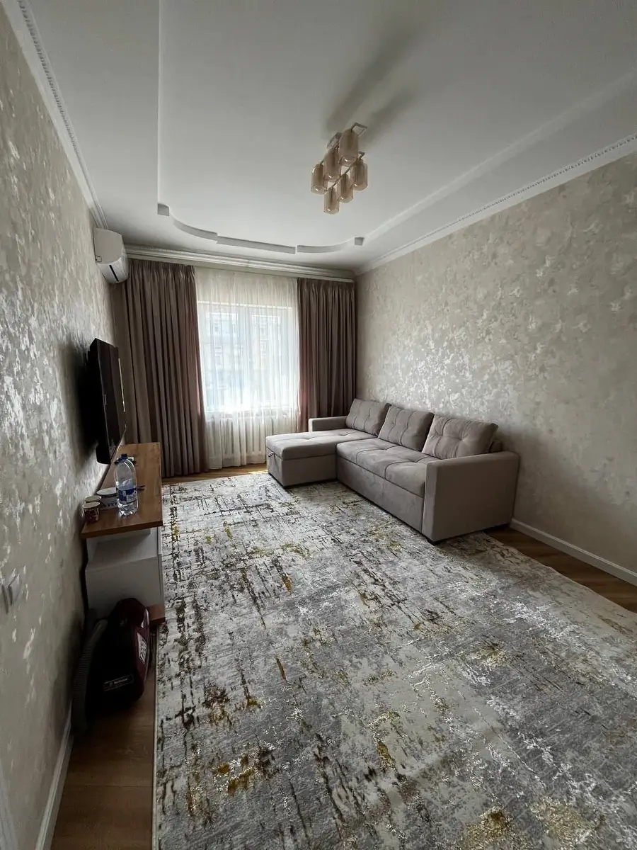 2 xonali kvartira − 42 m², 3/5 qavat