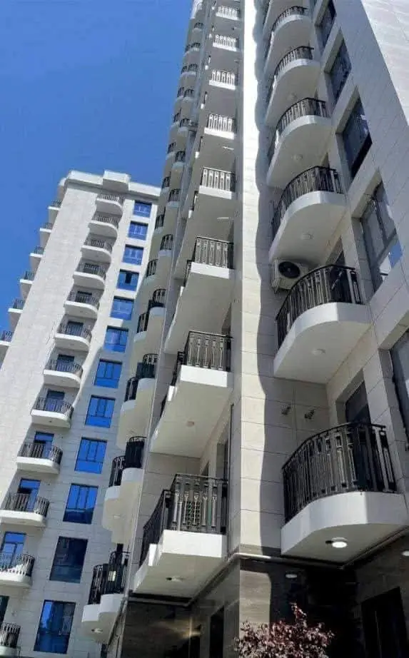 4-комнатная квартира − 150 м², 6/14 этаж