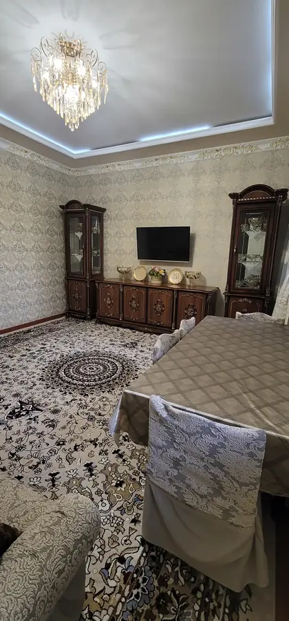 Продается 3-комнатная квартира − 79 м²