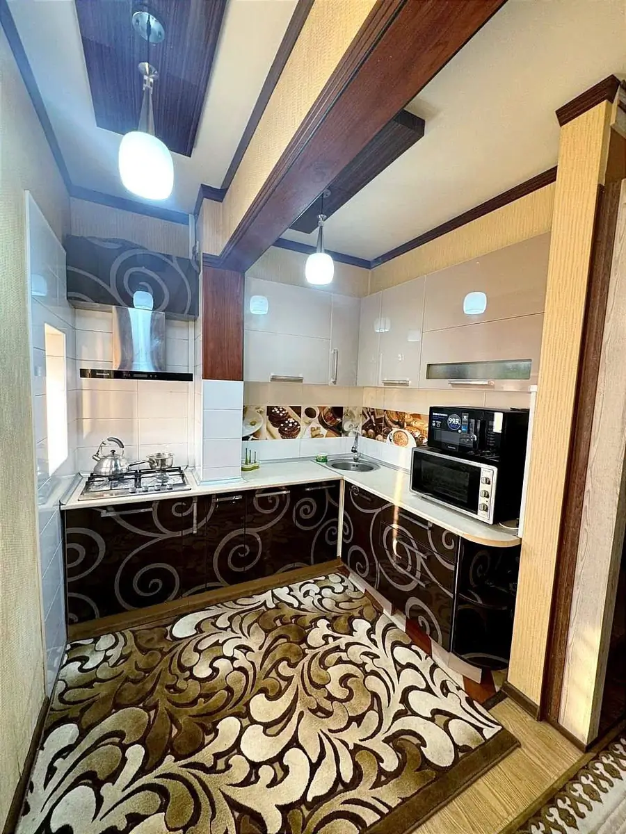 2-комнатная квартира − 60 м², 6/9 этаж