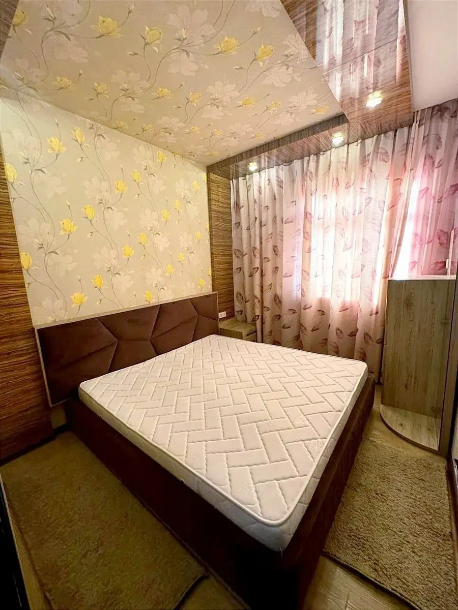 2-комнатная квартира − 60 м², 6/9 этаж