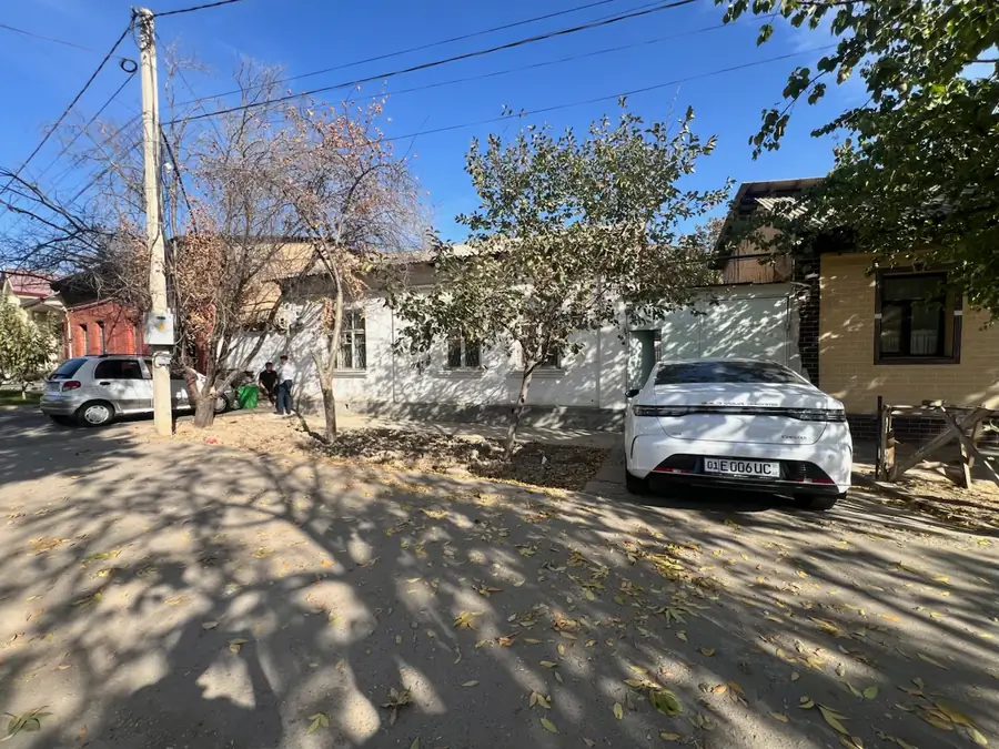 1 qavatli uy − 100 m², 3.5 sot.