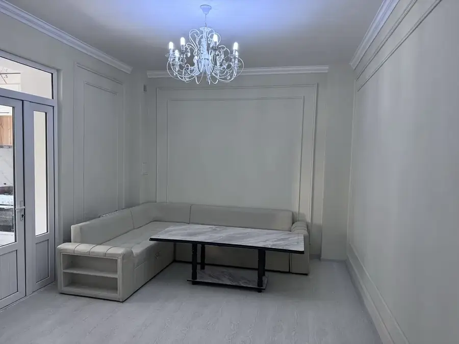 Сдается 3-комнатная квартира − 74 м²