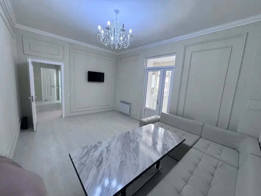 Сдается 3-комнатная квартира − 74 м²