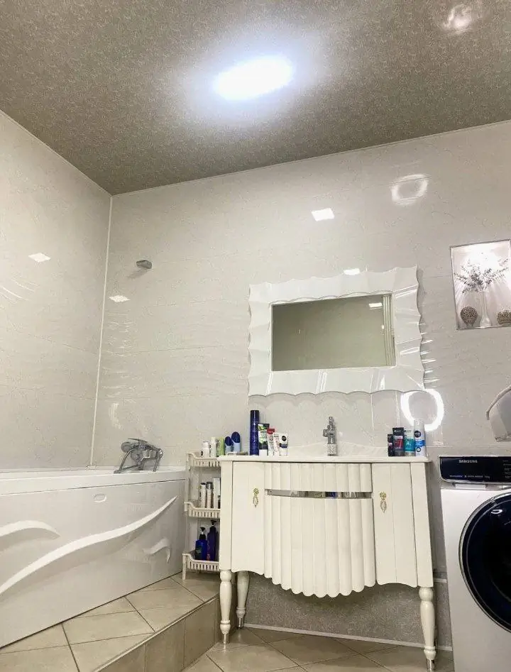 Более 5 xonali kvartira sotiladi − 150 m²