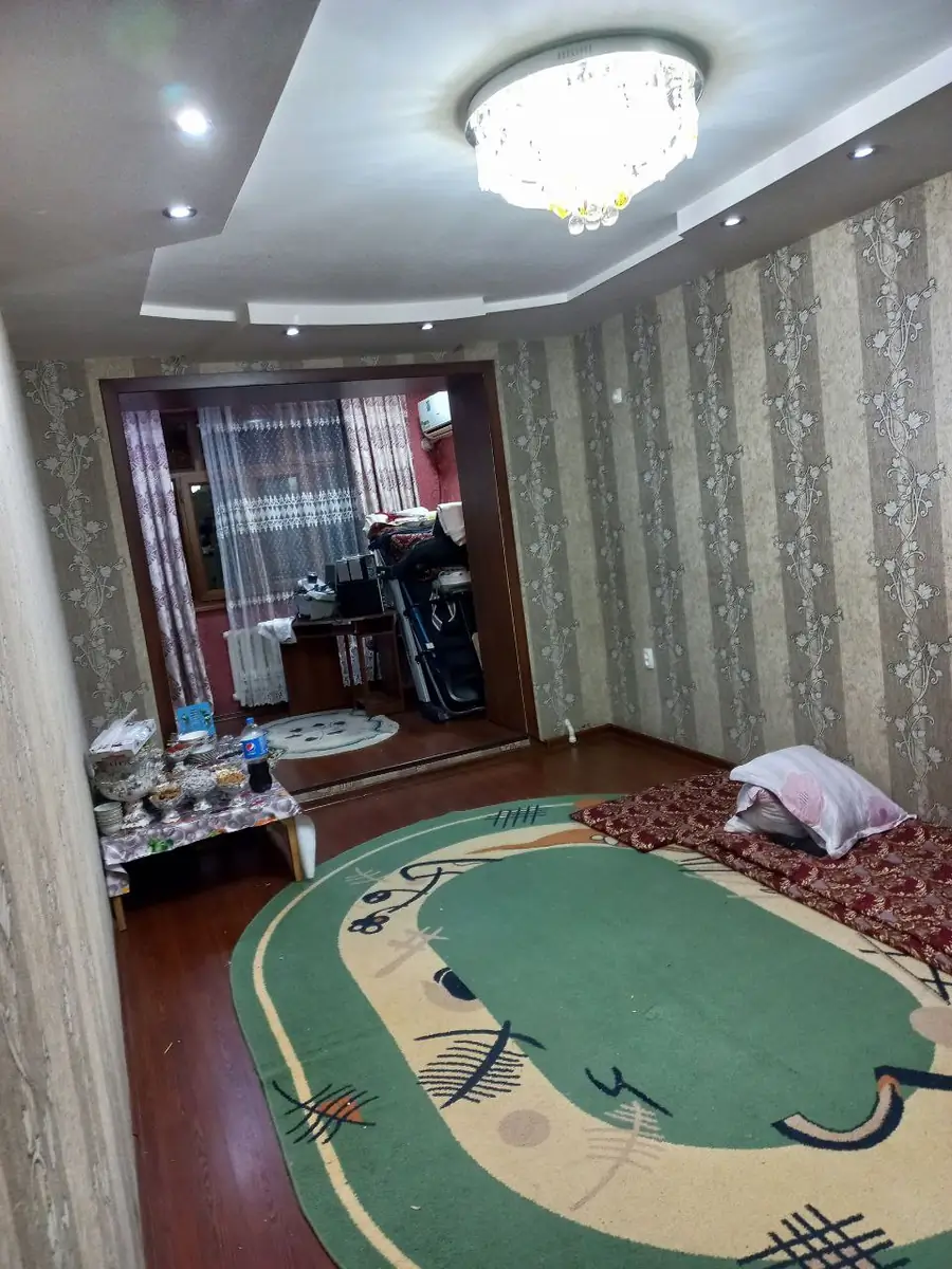 3-комнатная квартира − 70 м², 2/5 этаж