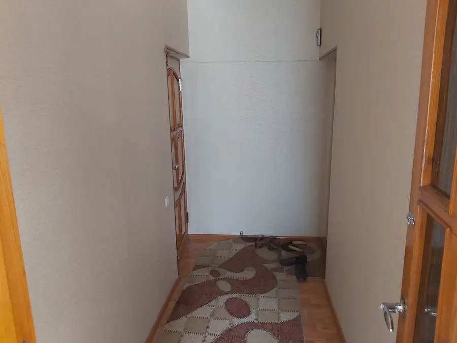 Продается Более 5-комнатная квартира − 118 м²