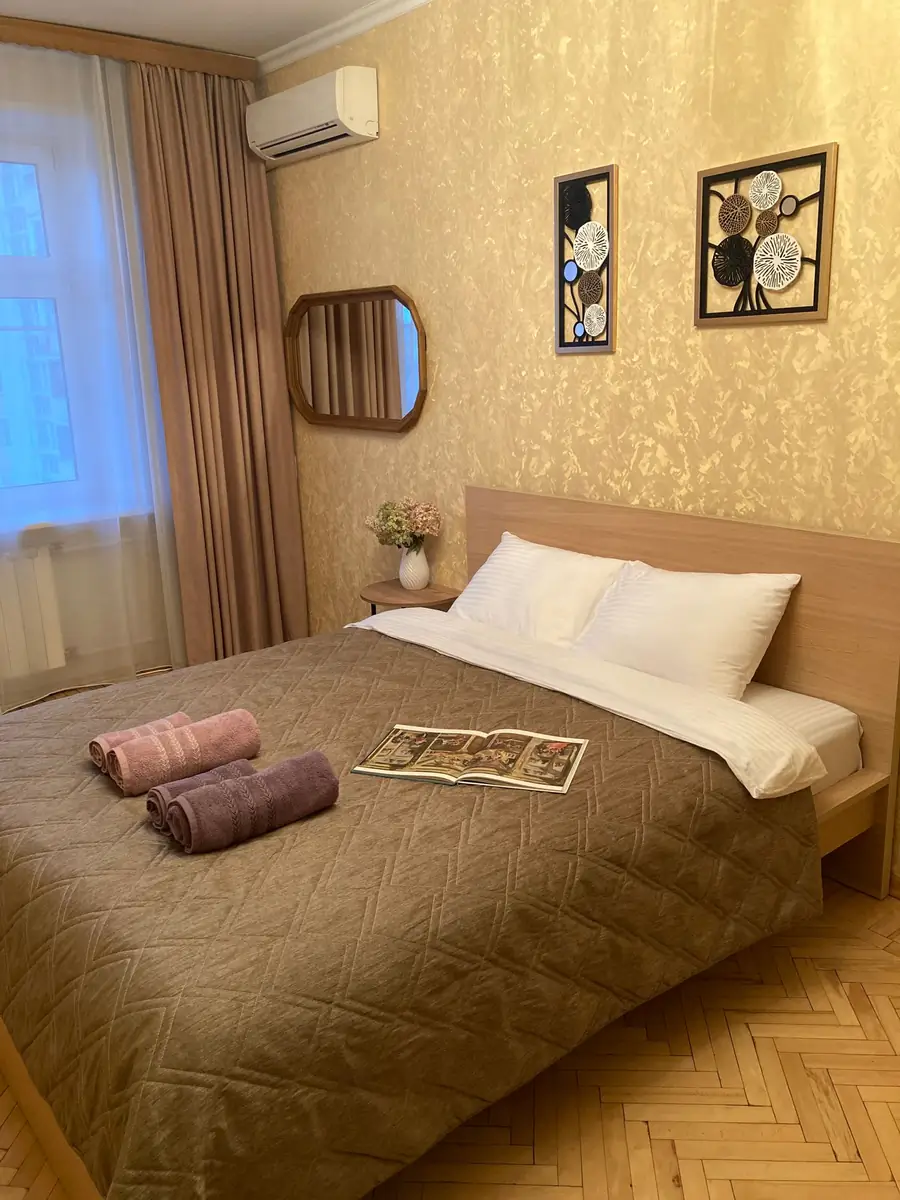 1-комнатная квартира − 43 м², 6/6 этаж