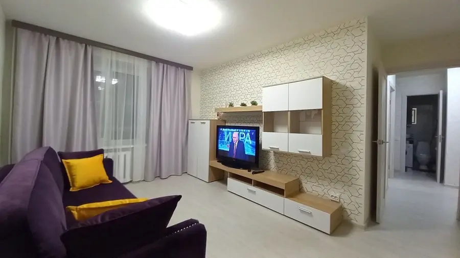 2-комнатная квартира − 50 м², 4/8 этаж
