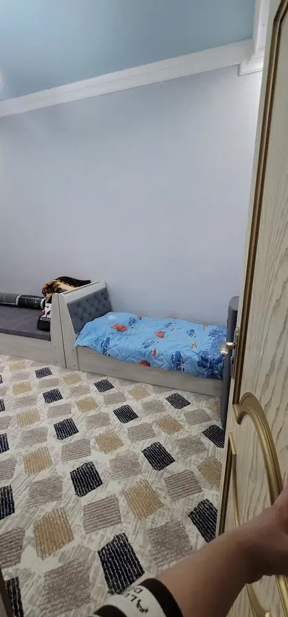 3-комнатная квартира − 79 м², 2/4 этаж