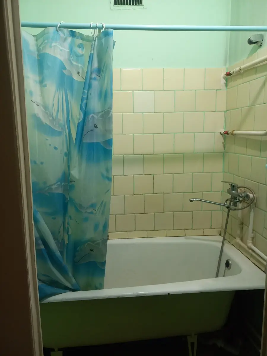 1-комнатная квартира − 60 м², 3/4 этаж