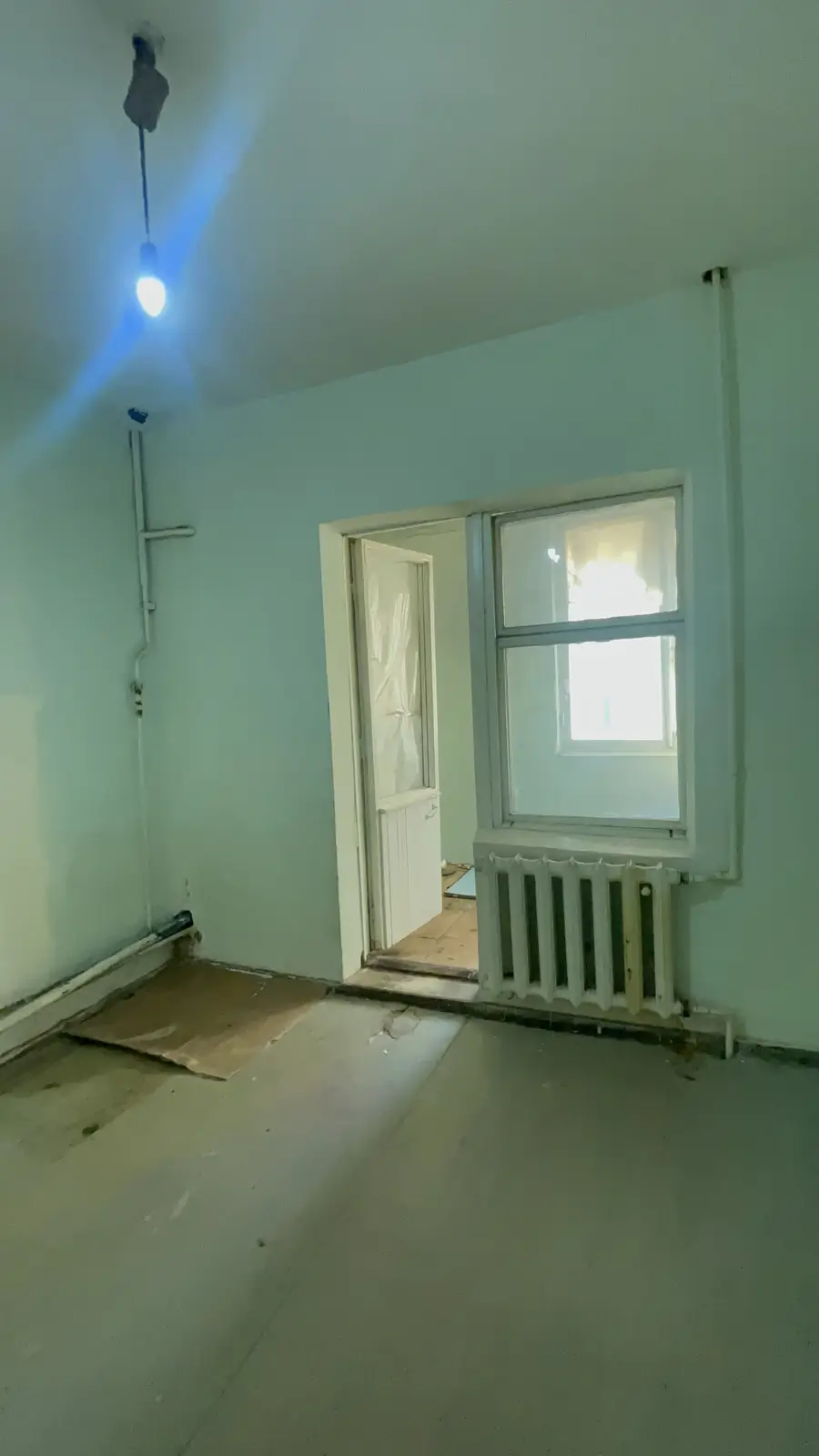 2-комнатная квартира − 72 м², 1/9 этаж