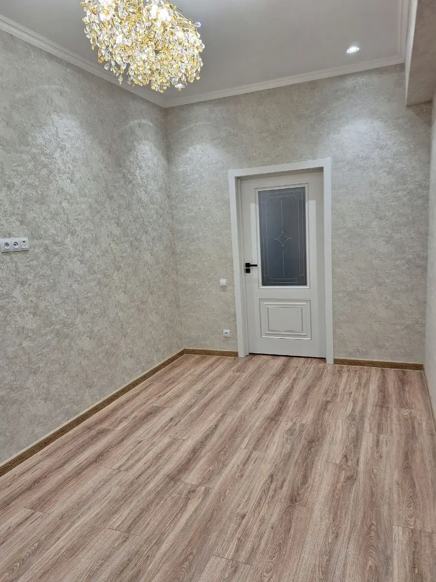 2 xonali kvartira − 50 m², 1/8 qavat