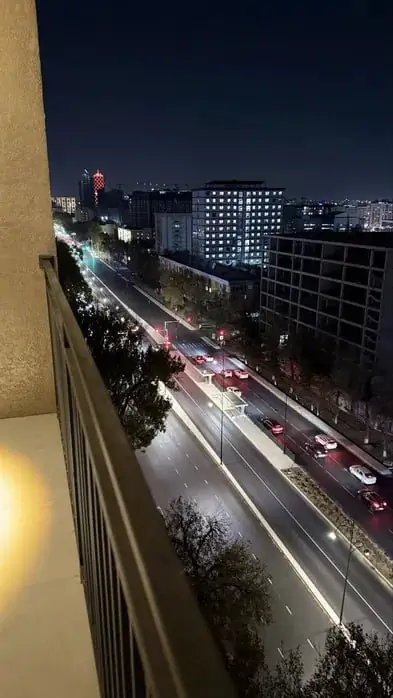 Сдается 1-комнатная квартира − 30 м²