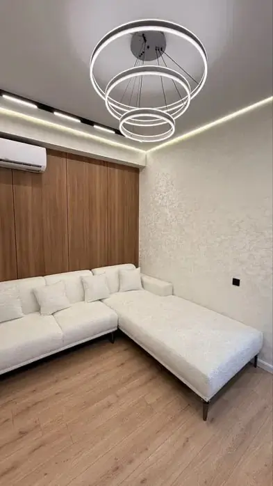 Сдается 1-комнатная квартира − 30 м²