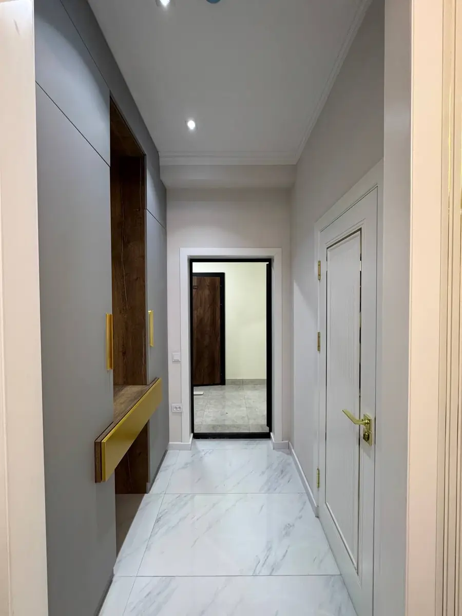 Сдается 2-комнатная квартира − 50 м²