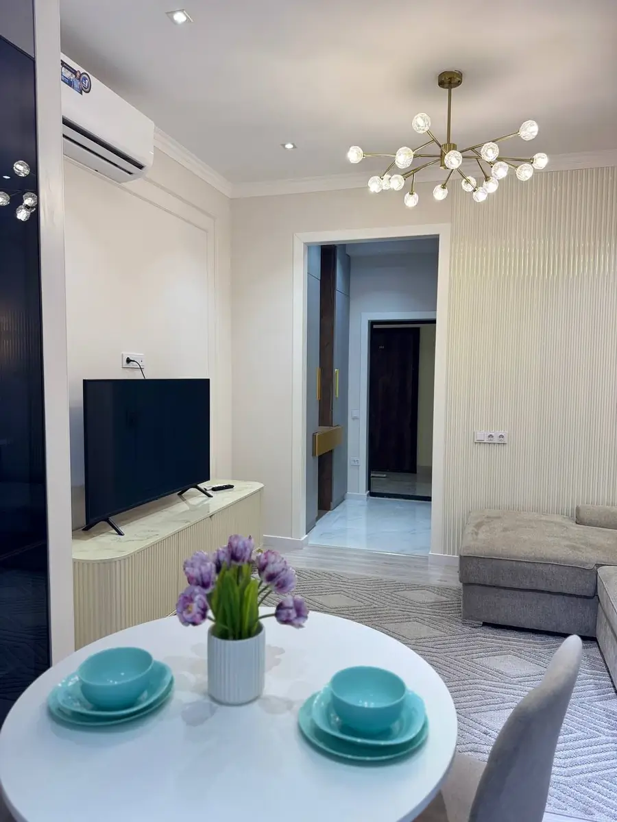 Сдается 2-комнатная квартира − 50 м²