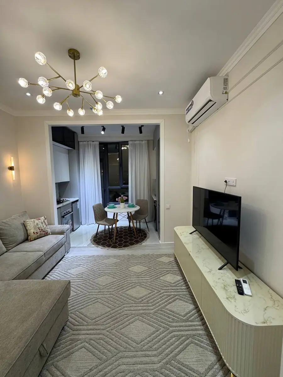 Сдается 2-комнатная квартира − 50 м²