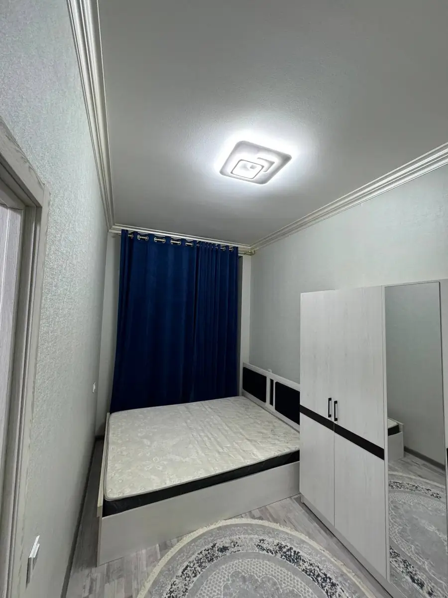 Продается 2-комнатная квартира − 55 м²