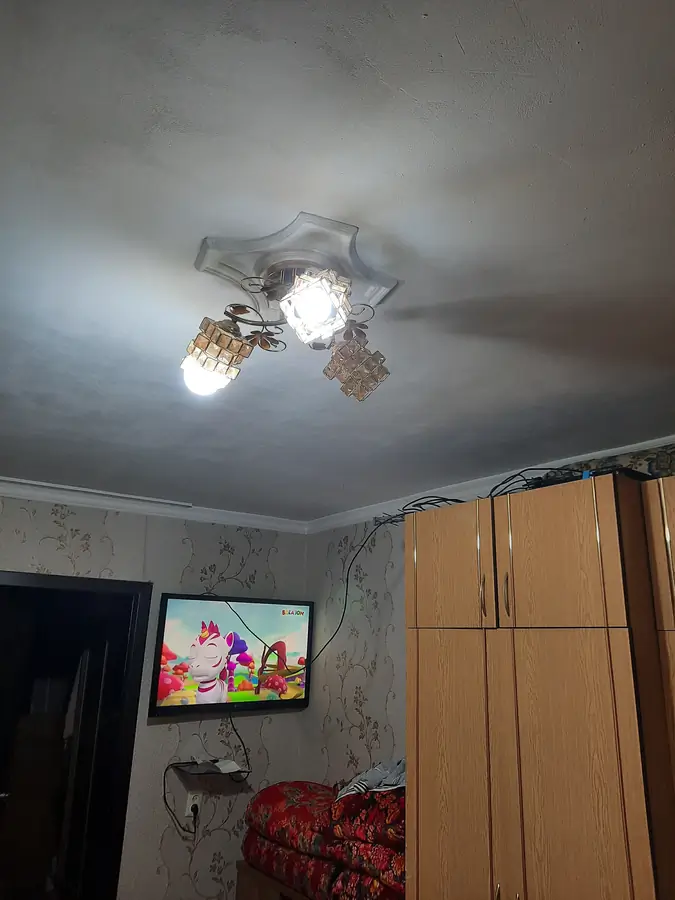 Продается 2-комнатная квартира − 52 м²