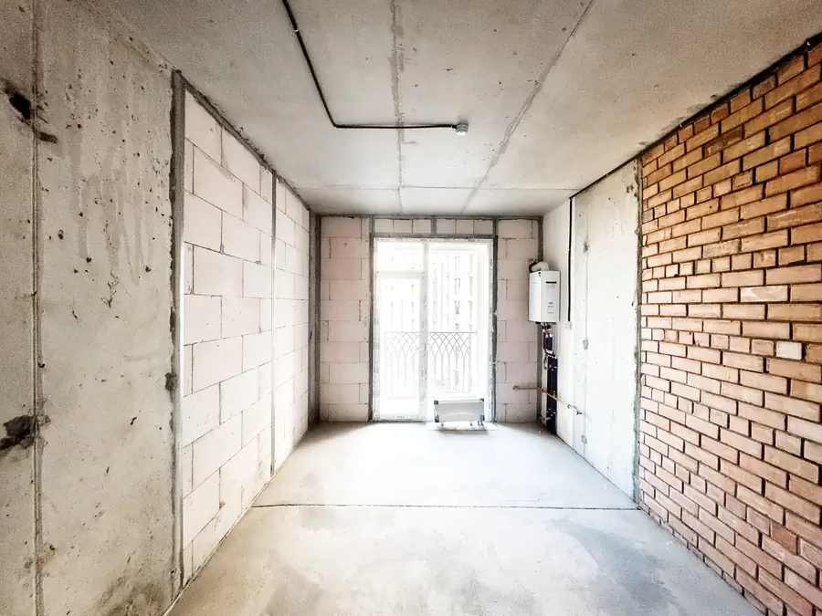 2 xonali kvartira sotiladi − 41.5 m²