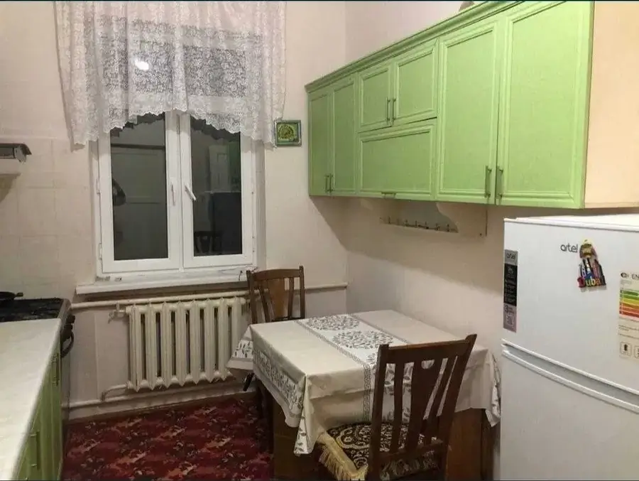 3 xonali kvartira − 500 m², 1/1 qavat