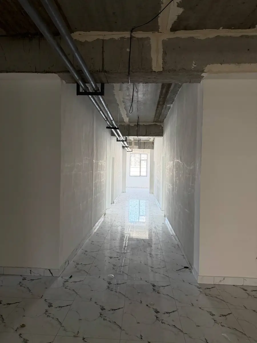 Ijaraga ofis − 14000 m²