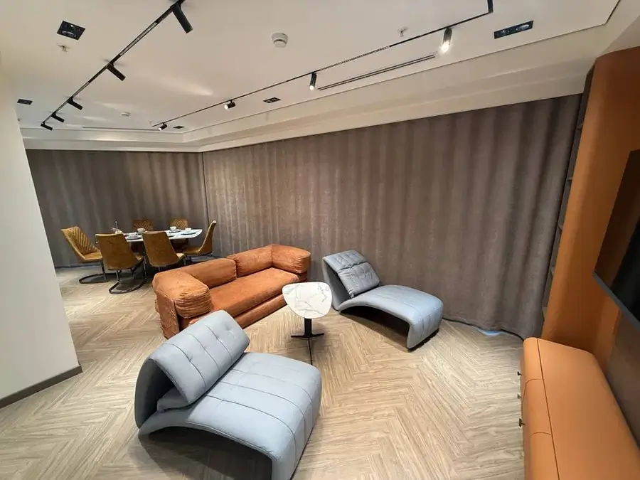 Посуточно 2-комнатная квартира − 65 м²