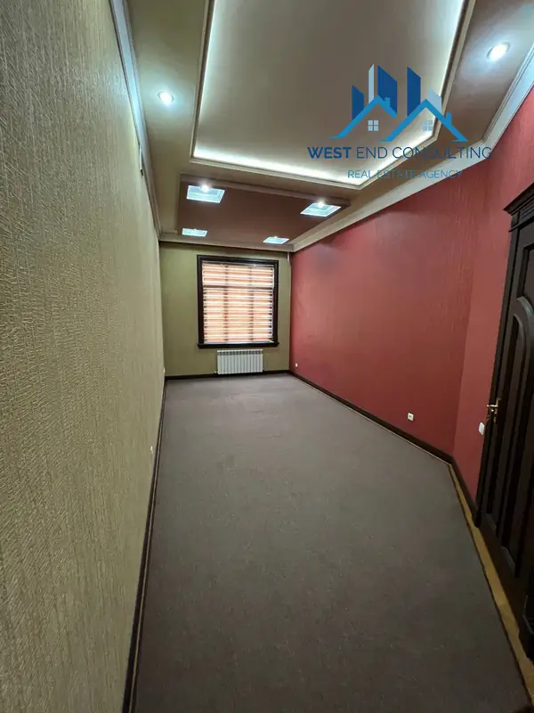 Ijaraga 2 qavatli uy − 300 m²