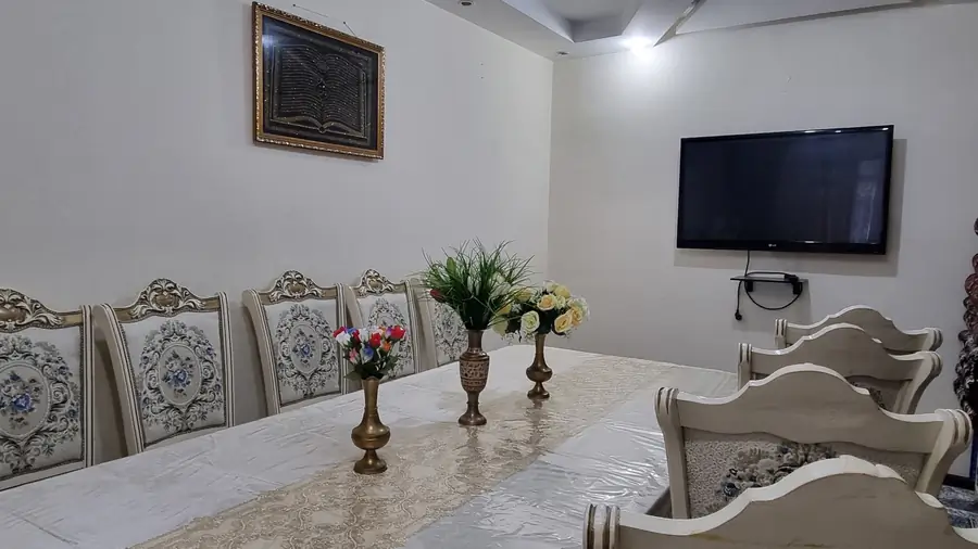 3 xonali kvartira sotiladi − 72 m²