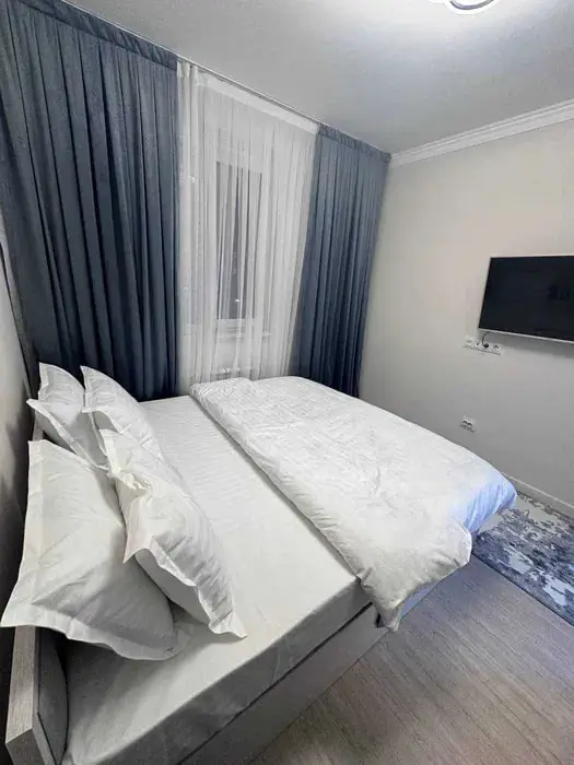 Продается 2-комнатная квартира − 40 м²