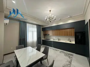 3 xonali kvartira − 160 m², 4/5 qavat