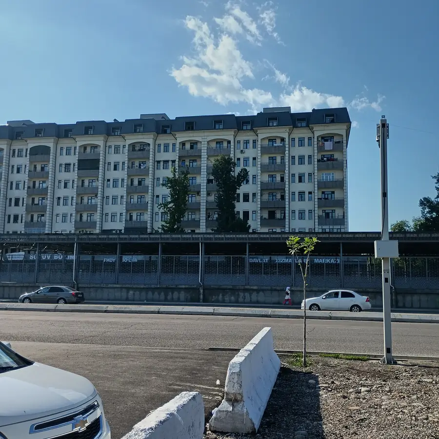 Продается 1-комнатная квартира − 42.5 м²