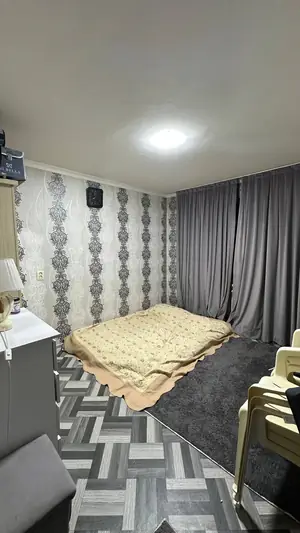 3 xonali kvartira sotiladi − 67.6 m²